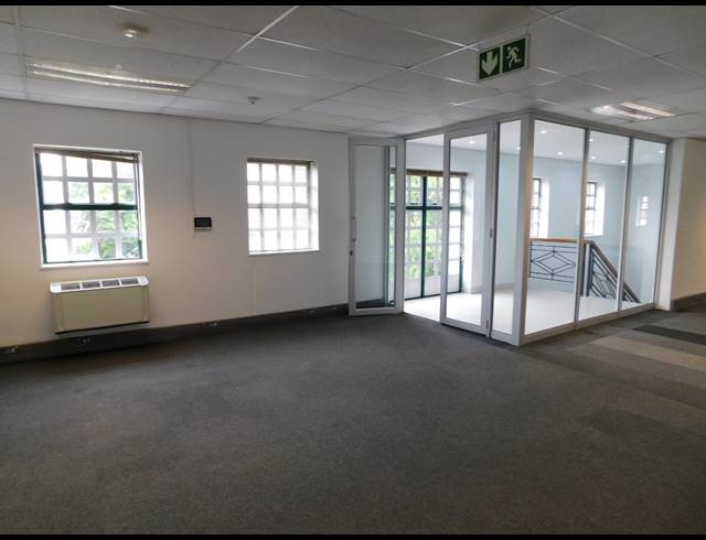 376M² OFFICE TO LET IN ROSEBANK